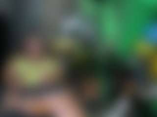 Live cam show with sarai_dupont - Senior on livesuperchat.net