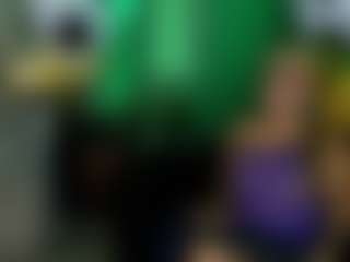 Live cam show with sarai_dupont - Green Eyes on googirlz