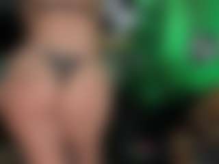 Live cam show with sarai_dupont - Granny on Dare Cams