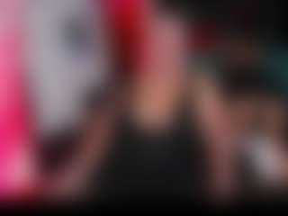 Live cam show with sarai_dupont - Spank Blonde Hair on TastyBlacksLive