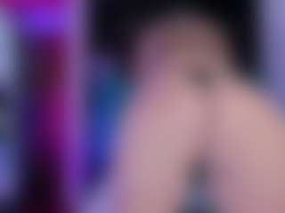 Live-Cam-Show mit sarai_dupont - Granny auf Camsoda