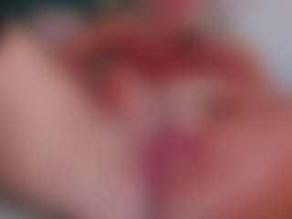 Live cam show with sarai_dupont - Old on Camming Site