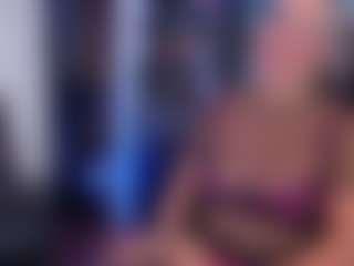 Live cam show with sarai_dupont - Granny Big Tits on Camsoda