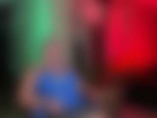 Live cam show with sarai_dupont - Granny on luckytryst.com