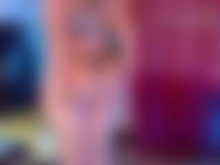 Live cam show with sarai_dupont - Granny Dildo on xxxlivecams.org