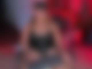 Live cam show with sarai_dupont - Blonde Hair MILF on Camsoda