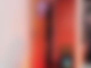 Live cam show with sarai_dupont - Granny Big Tits on Camsoda