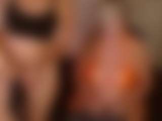 Live cam show with sarai_dupont - Old on Camsoda