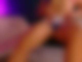 SophieWiilson's Live Sex Cam Show
