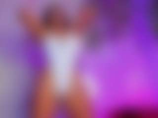 SophieWiilson's Live Sex Cam Show
