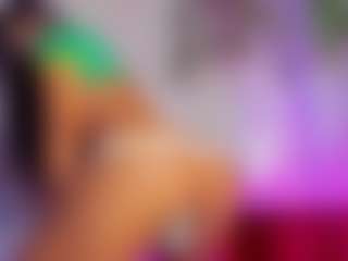 SophieWiilson's Live Sex Cam Show