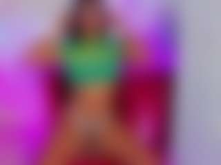 SophieWiilson's Live Sex Cam Show