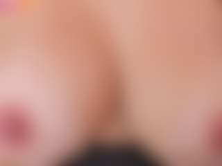 Live cam show with Lena-banks - Athletic White on Camsoda | colombia