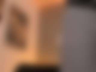Live cam show with Lena-banks - Glasses on AdultVida.com