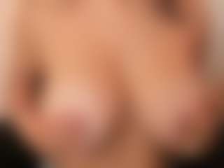 Live cam show with Lena-banks - Athletic Lush on sexylive.show