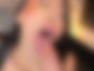 Live cam show with Lena-banks - Big Tits on SpankPalCams