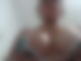 Live cam show with SWEETTLATINA - Sexcam on luckytryst.com
