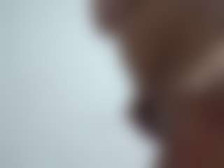 Live cam show with SWEETTLATINA - Mature on TeamSkeetLive