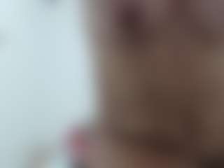 SWEETTLATINA's Live Sex Cam Show