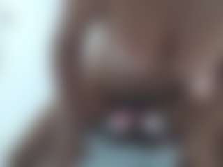 SWEETTLATINA's Live Sex Cam Show