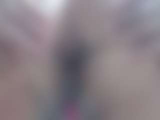 SWEETTLATINA's Live Sex Cam Show