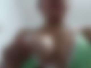 SWEETTLATINA's Live Sex Cam Show