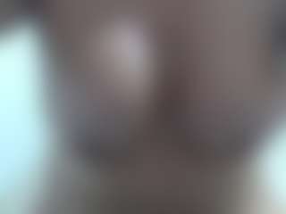 SWEETTLATINA's Live Sex Cam Show