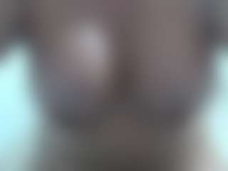 SWEETTLATINA's Live Sex Cam Show