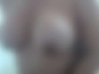 SWEETTLATINA's Live Sex Cam Show
