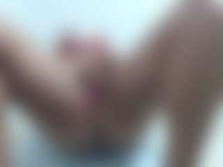 SWEETTLATINA's Live Sex Cam Show