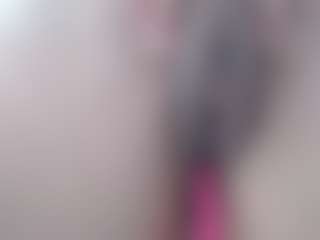 SWEETTLATINA's Live Sex Cam Show