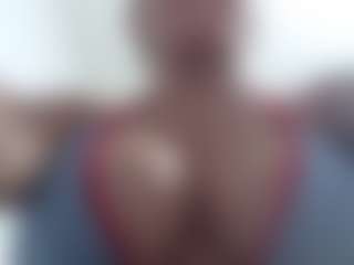 SWEETTLATINA's Live Sex Cam Show