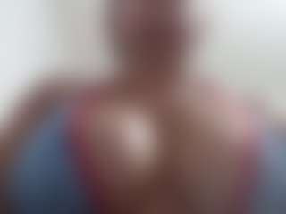 Live cam show with SWEETTLATINA - Interactivetoy Mature on livesexfox.com