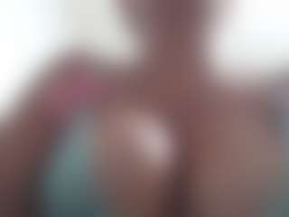 SWEETTLATINA's Live Sex Cam Show