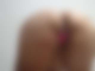 Live cam show with SWEETTLATINA - Flashing on sexylive.show