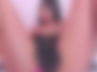 Live cam show with Aprilalen - Ebony on StripNow | colombia