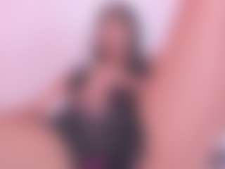 Live cam show with Aprilalen - Ebony College on Camsoda