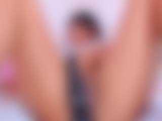 Live cam show with Aprilalen - Oil on Nude Live Now