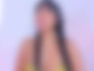 Live cam show with Aprilalen - Black Petite on Dolls Live