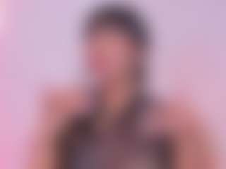 Live cam show with Aprilalen - Skinny on Camsoda