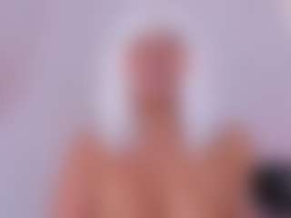 Aprilalen's Live Sex Cam Show