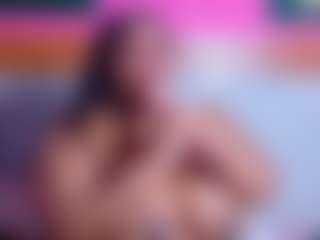 nia-evans's Live Sex Cam Show