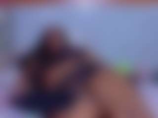 Live cam show with nia-evans - Fuck Machine on Mixed Magazine Live