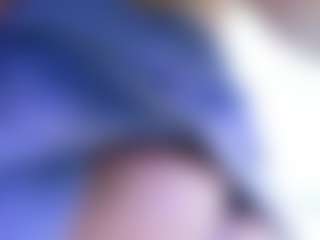 Live cam show with nia-evans - Moaning on UwU Esports