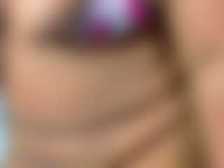 nia-evans's Live Sex Cam Show