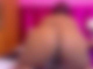 Live cam show with nia-evans - Joi on Soda Cam