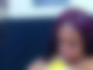 Live cam show with nia-evans - Moaning on intimatelivegirls.com