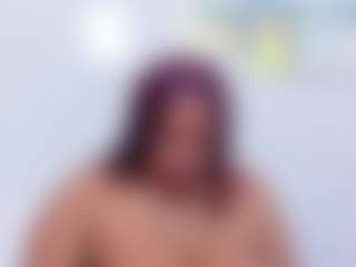 Live cam show with nia-evans - Mature on Camsoda