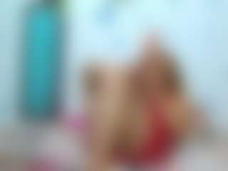 Live cam show with tskatalina - Brown Eyes on Uber Horny