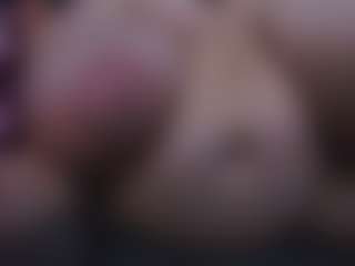looking4love6969's Live Sex Cam Show